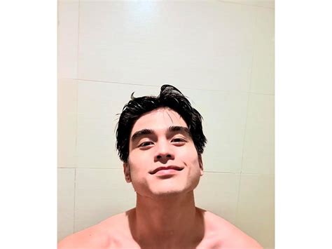 Will Ashley's IG photos that scream summer .